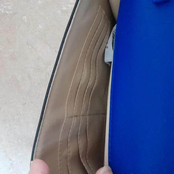 Women's Beautiful Blue Crossbody Purse Size:OS  AlDO - Picture 6 of 9